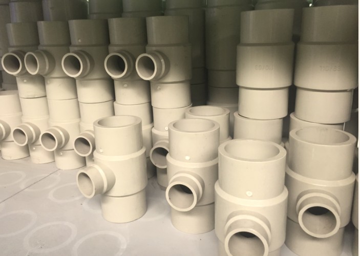 PPH對(duì)焊異徑三通